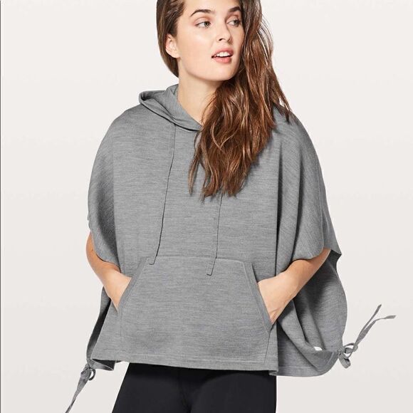 Lululemon All In A Day Hooded Poncho - Picture 1 of 5